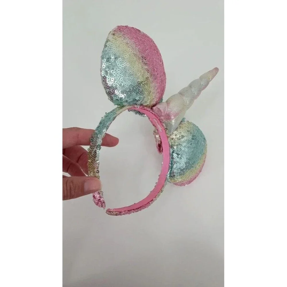 Disney Parks Minnie Mouse Unicorn Ears Pastel Rainbow Sequin Horn Bow